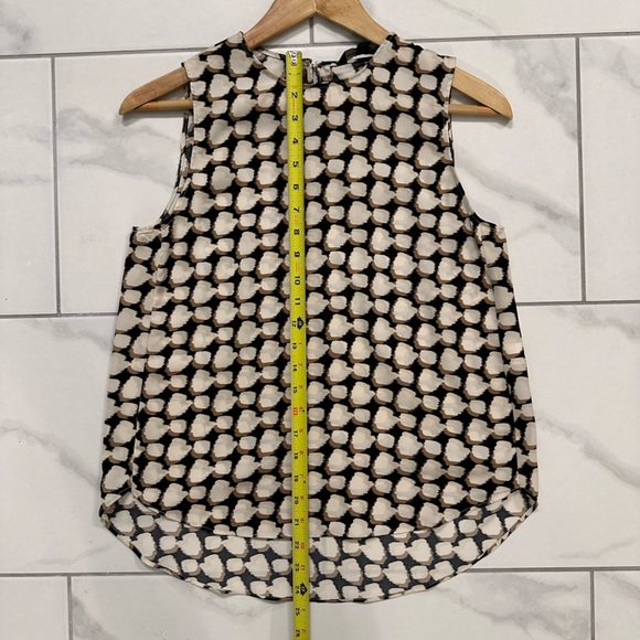 Banana Republic tank blouse in cream and black, size XS - Picture 5 of 8
